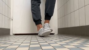 KIRA HAS FUNGUS FEET AGAIN - MP4 Mobile Version