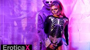 EroticaX - Sexy Zombie Romantic Halloween Surprise