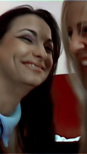 Hotel Night Threesome with Lesly Kiss and Samantha Cruse   Clip 1