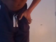 Femboy with nice ass trying to twerk