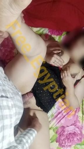 حالف عليا بالطلاق اني البس الكلوت