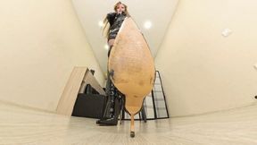 Kira - beneath the boots of your mistress VR 360 8K