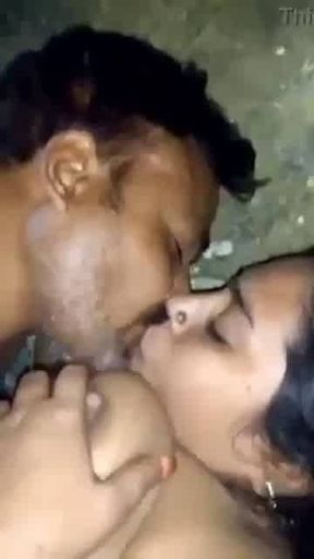 Bhabhi chudaie boyfriend se sexy bhabhi