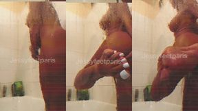 tu as soif ? je suis sous la douche leche ton ecran ou reserve ta seance...