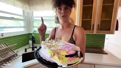 Steamy Stepmom Busted Me Jerking Off at the Family Reunion