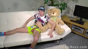 ”Czech Boy Gets Handjob”