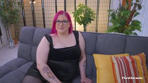 Abby Strange - Round 1 - Get to Know Me!