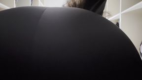 Sniff My Ass Or You Will Regret It | Leggings Facesitting POV Femdom