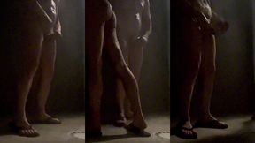 spying nice ass and pissing in the gym public showers