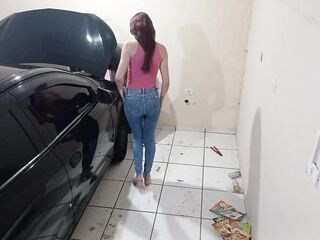 Boss and client got slutty in the concupiscent mechanic's workshop!