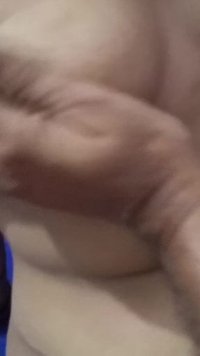 Dost ki bivi ko choda Indian aunty fucked   Clip 1