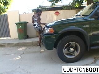 Mercury Orbitz needs two hands to handle the wang