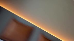 Moj vrući susret u hotelskoj sobi s mojom zgodnom maćehom