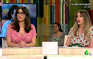 Ana morgade rosa escote