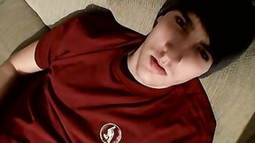 Straight guy strokes his dick vigorously & cums on himself