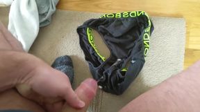 Chad Owen’s dirty underwear gets soaked in cum for Koby Falks to sniff