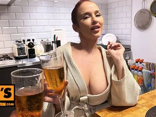 Cock sucking and footsie with hot babe Geisha Kyd