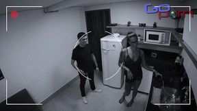 ifuck  delivery man takes cock and fucks his client