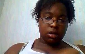 Black Amateur Shows Off Her Big Breasts on Webcam