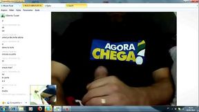 CDzinha punheta de sainha 4