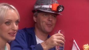 Big Boobed Babes In Lingerie Stacey Saran And Kiesha Kane Have A Threesome