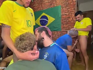suruba dos torcedores do brasil
