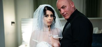 Newlywed MILF’s Secret Affair