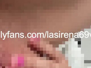 Wicked LaSirena69 Stuffing Her Twat With Sextoy