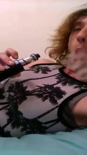 Vaping & Transgirl Rp Greeting/saying G'bye Walking on Stairs (sfw)
