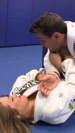 Vom Kickbox Trainer nach taeuschung gefickt und besamt worden   Clip 1