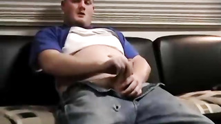 Chubby dude Chez splashes his hot cum all over a dudes face