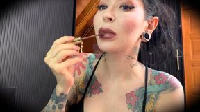 Insignificant tiny Voyeur - UNAWARE GIANTESS, IGNORE, POV, FATAL EDIT