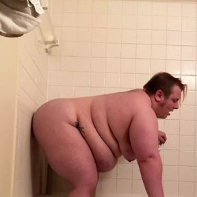 Riding my fat new dildo