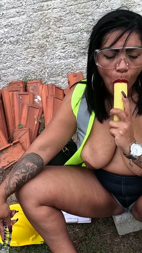 Work and Horny: The Wild Masturbation of the Architect in Full Work!   Clip 1