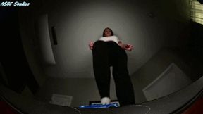 Anna Dark (Natasha) BIG STINKY GIANTESS sock crush!! - MP4