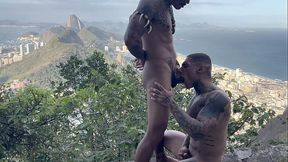 Fudendo no Alto do Morro