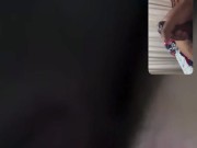PUSE CACHONDA A MI AMIGA POR VIDEOLLAMADA !! HACE QUE ME CORRA
