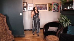 KAT'S SORE FEET - Foot Fetish, Office feet, sore feet, foot rubbing, nylon feet - MP4