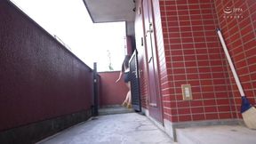 Mizuki Igarashi teases her neighbor with sexy panties before seducing him for steamy fun