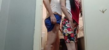 I&#039;m cheating on my husband with his lesbian stepsister