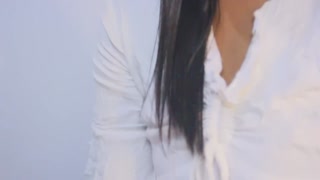 Sharing A Bed පුන්චිගෙ දුවට දුන්න නත්තල් තැග්ග