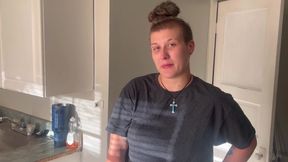 Tomboy Doesn’t Have the Money to Pay for Her Pizza