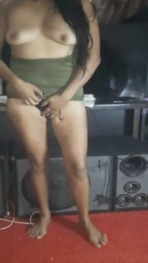 Mi fantasy is to experience double penetration.