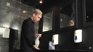 Inked blond fella deepthroats a twink in the bathroom