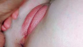 I paint my stepdaughter&#039;s pussy with lipstick to massage and use her painted pussy with my cock