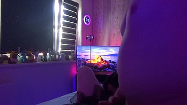 Ever wondered what it looks like when 2 extremely hot girls share your cock? My bestie and I make mens fantasies cum true!
