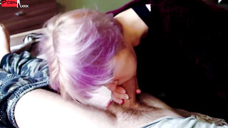 Distracted Gamer Girl Loses Virginity To Handsome Geek In VR