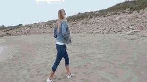 Walking on the sea in new adidas sneakers and pink socks WMV(1280x720)FHD