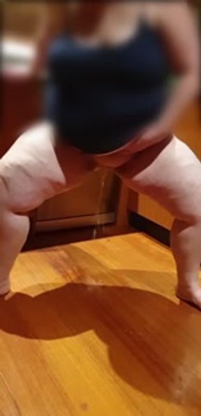 DIRTY BBW SMOKING &amp; PISSING INSIDE &amp; OUTSIDE HOUSE COMPILATION