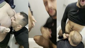 no banheiro um sexo gostoso e no pelo com o faxineiro